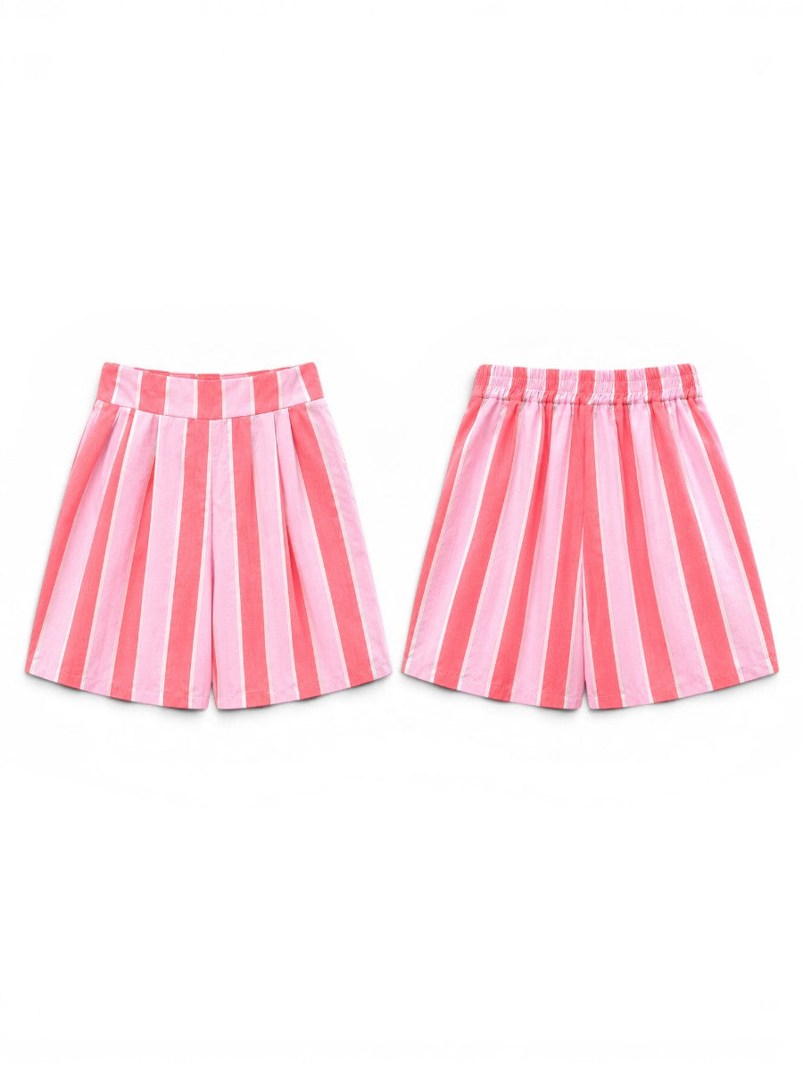 Kurze leichte Sommerhose "stripes"