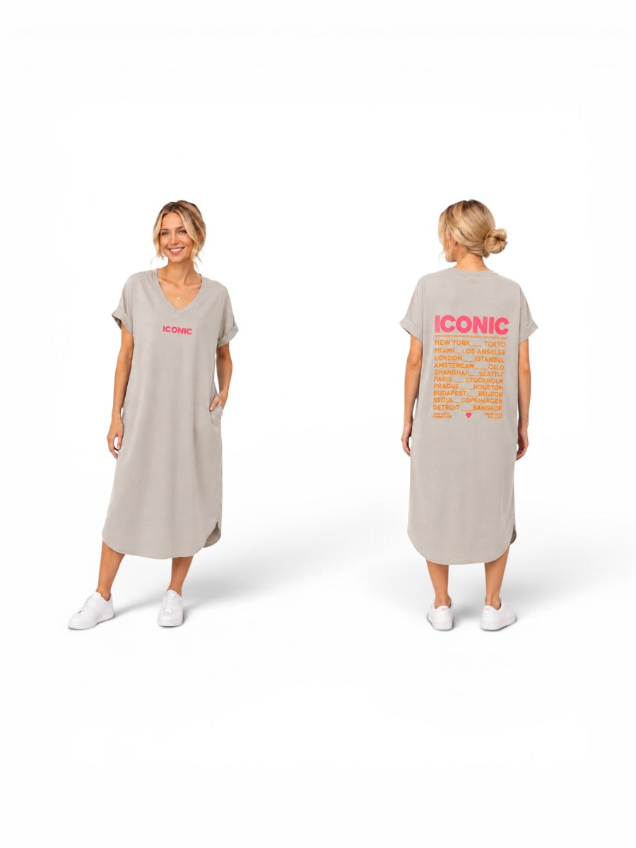 Kurzärmliges langes Kleid "Iconic"
