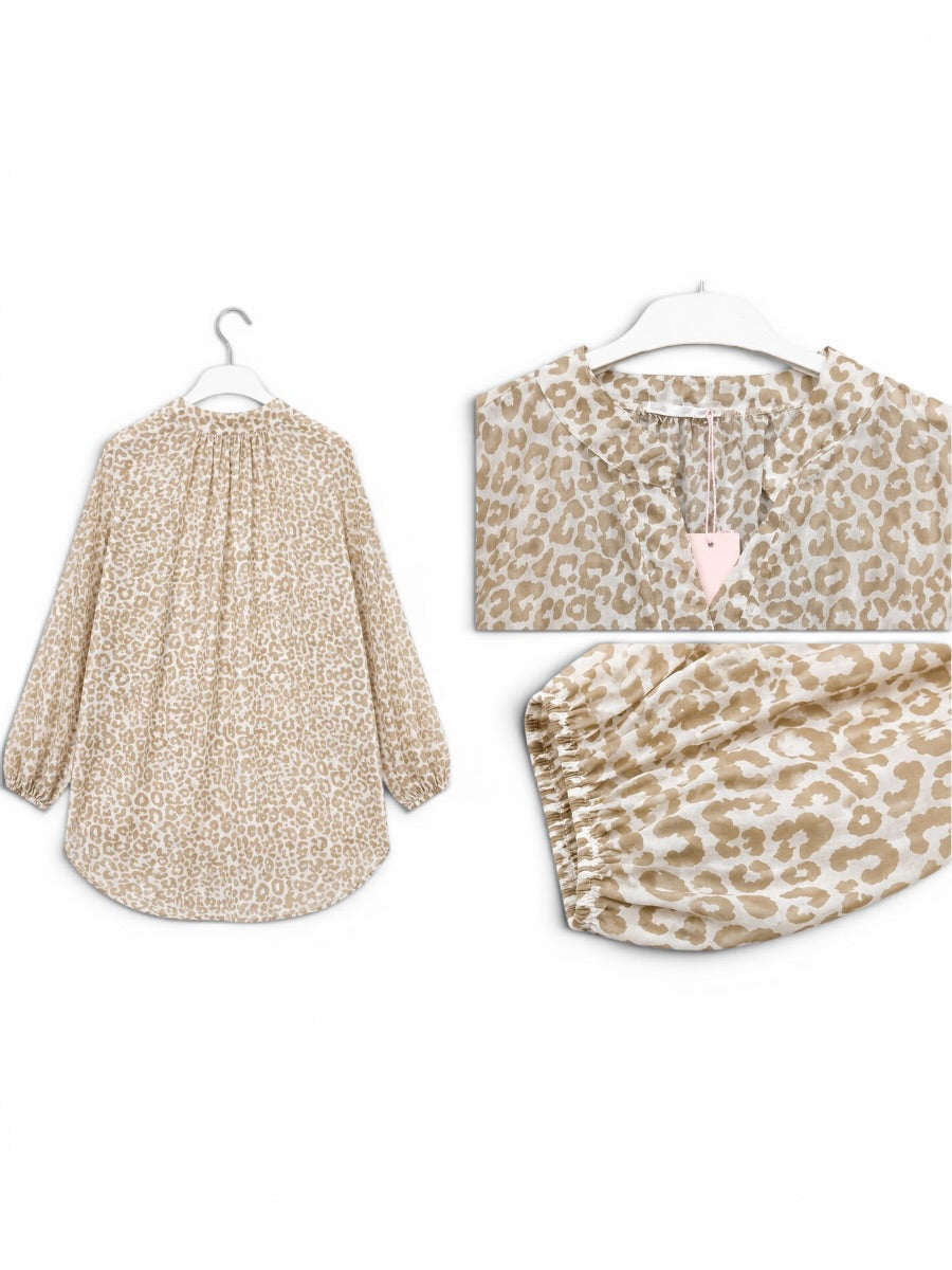Leichte Leo- Bluse