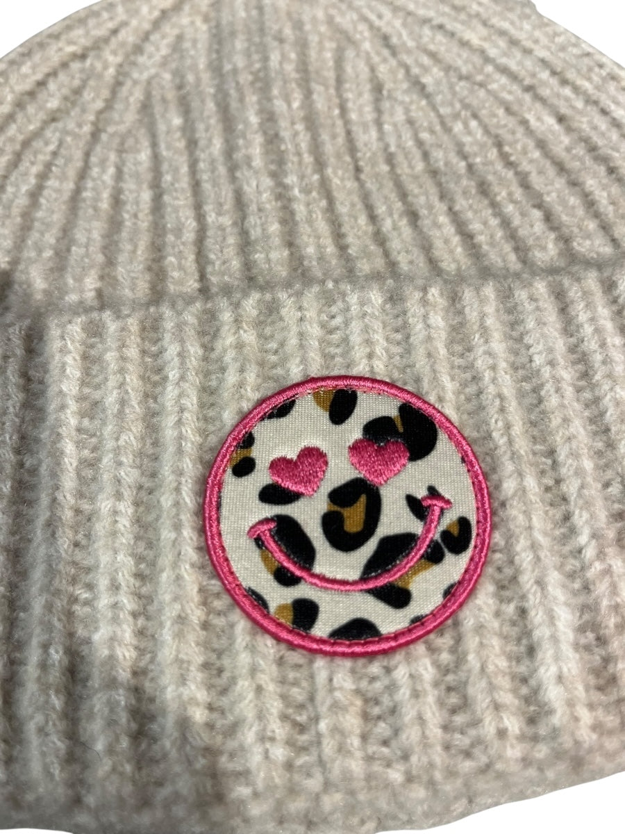 Strickmütze mit Leo- Smiley Patch